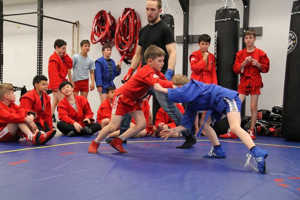 Gym SAMBO Montréal | 7073 Chem. de la Côte-Saint-Luc, Côte Saint-Luc, QC H4V 1J2, Canada | Phone: (514) 489-2222