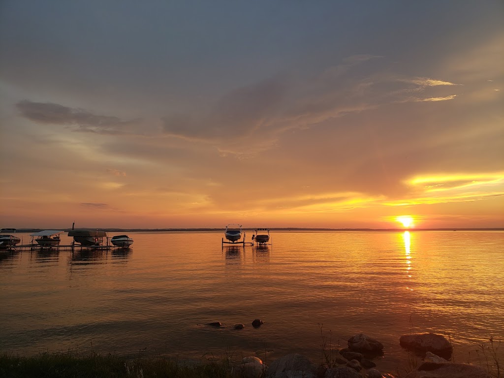 Wilsons Beach Campground | 41216, Range Rd 282, Lacombe County, AB T4L 2N3, Canada | Phone: (403) 782-3202