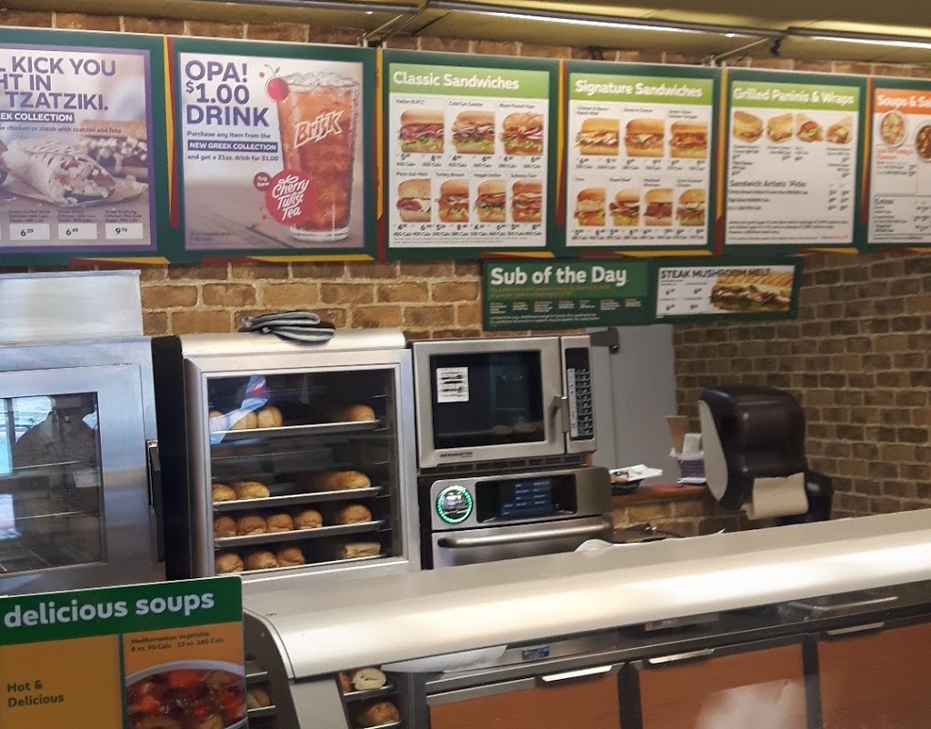 Subway | 51 Simcoe St Unit C, Tillsonburg, ON N4G 2H6, Canada | Phone: (519) 688-3678