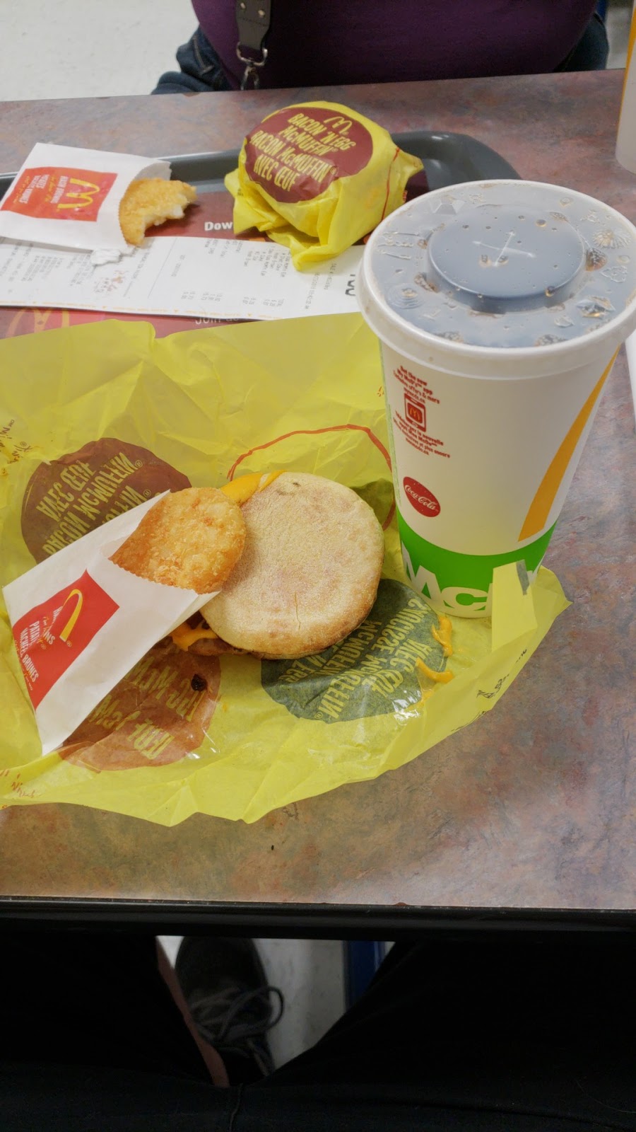 McDonalds | 7100 Tecumseh Rd E, Windsor, ON N8T 1E6, Canada | Phone: (519) 974-2587