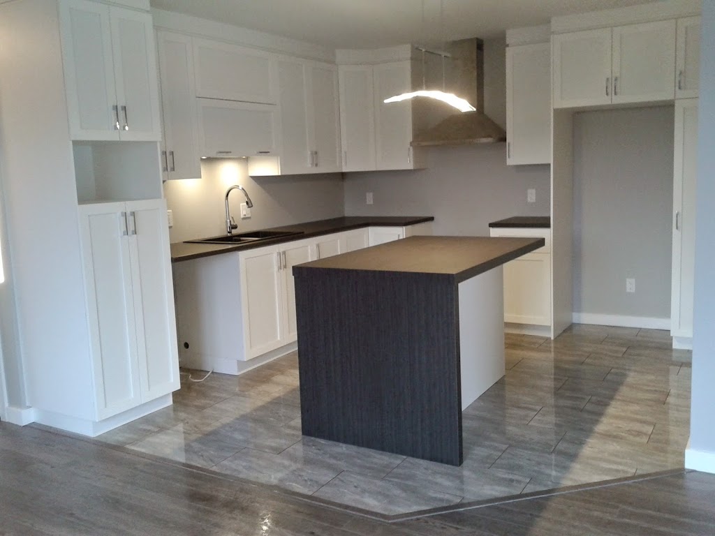 Construction Domanco | 3262, rue du Lac-Miroir, Shipshaw, QC G7P 1S9, Canada | Phone: (418) 817-8602