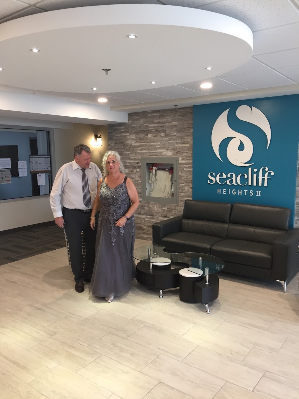 Seacliff Heights | 24 Seacliff Dr E #405, Leamington, ON N8H 0C2, Canada | Phone: (844) 747-0542