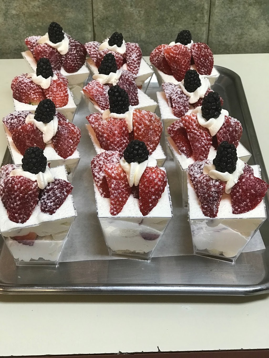 Boulangerie Sorrento | 8664 Boulevard Maurice-Duplessis, Montréal, QC H1E 3L1, Canada | Phone: (514) 648-1733