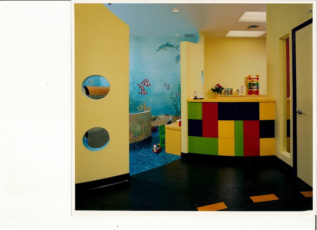 my Kids dentist | 478 Dundas St W #9, Oakville, ON L6H 6Y3, Canada | Phone: (905) 257-4377