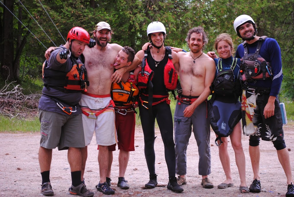 Rafting Momentum | 1041 QC-148, Bryson, QC J0X 1H0, Canada | Phone: (800) 690-7238