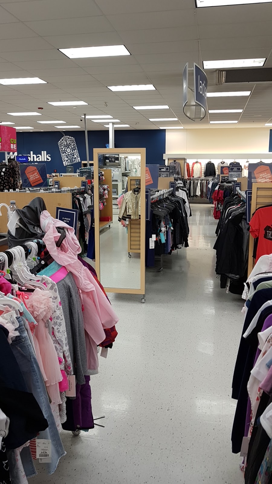 Marshalls | 3126 Argentia Rd, Mississauga, ON L5N 0B1, Canada | Phone: (905) 785-2966