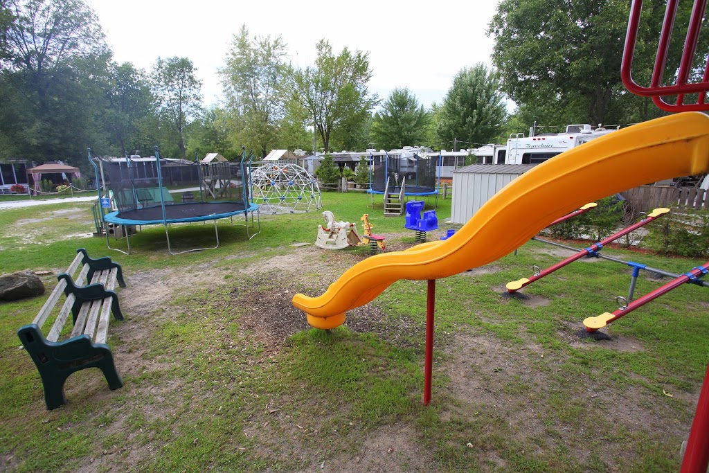Camping Plage Kirkland | 39 Avenue de Venise E, Venise-en-Québec, QC J0J 2K0, Canada | Phone: (450) 244-5337