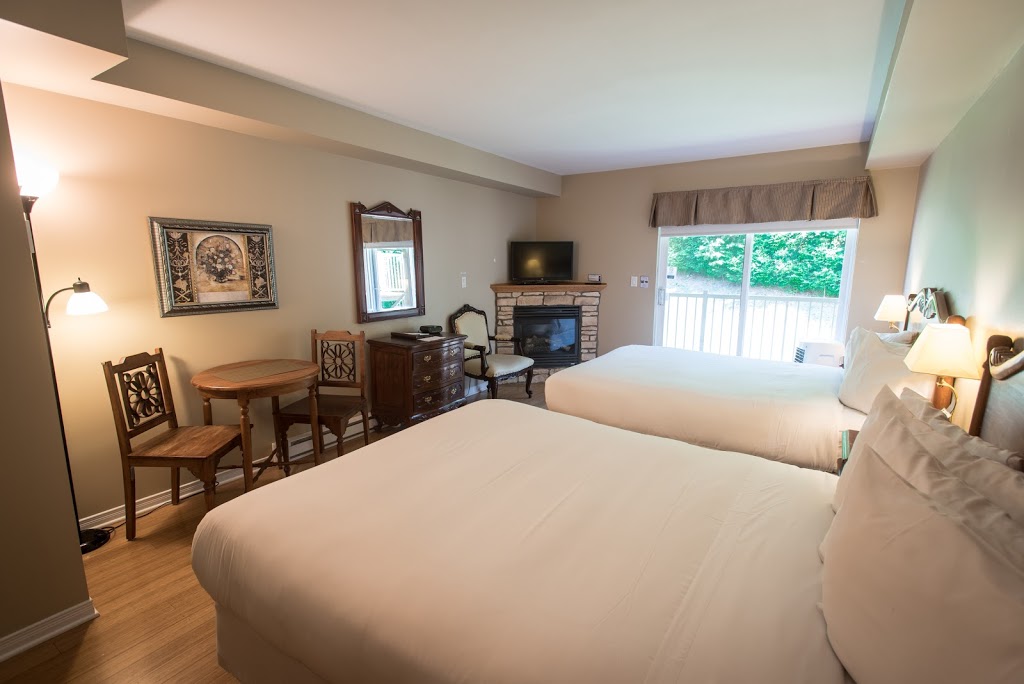 Hotel St-Sauveur | 570 Chemin des Frênes, Piedmont, QC J0R 1K0, Canada | Phone: (450) 227-1800