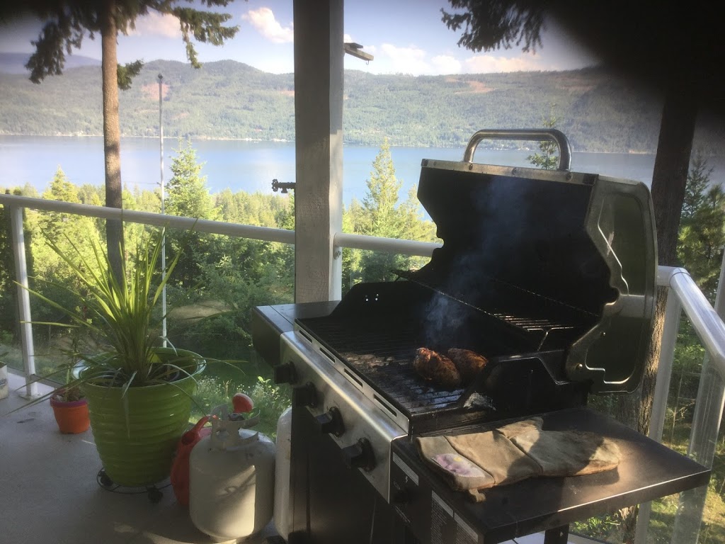 Natures Bounty | 1257 Trans-Canada Hwy, Sorrento, BC V0E 2W0, Canada | Phone: (250) 675-4323