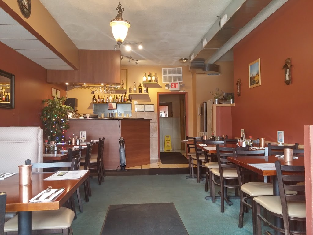 Everest Hakka House | 2356 Lake Shore Blvd W, Etobicoke, ON M8V 1B6, Canada | Phone: (416) 640-1015