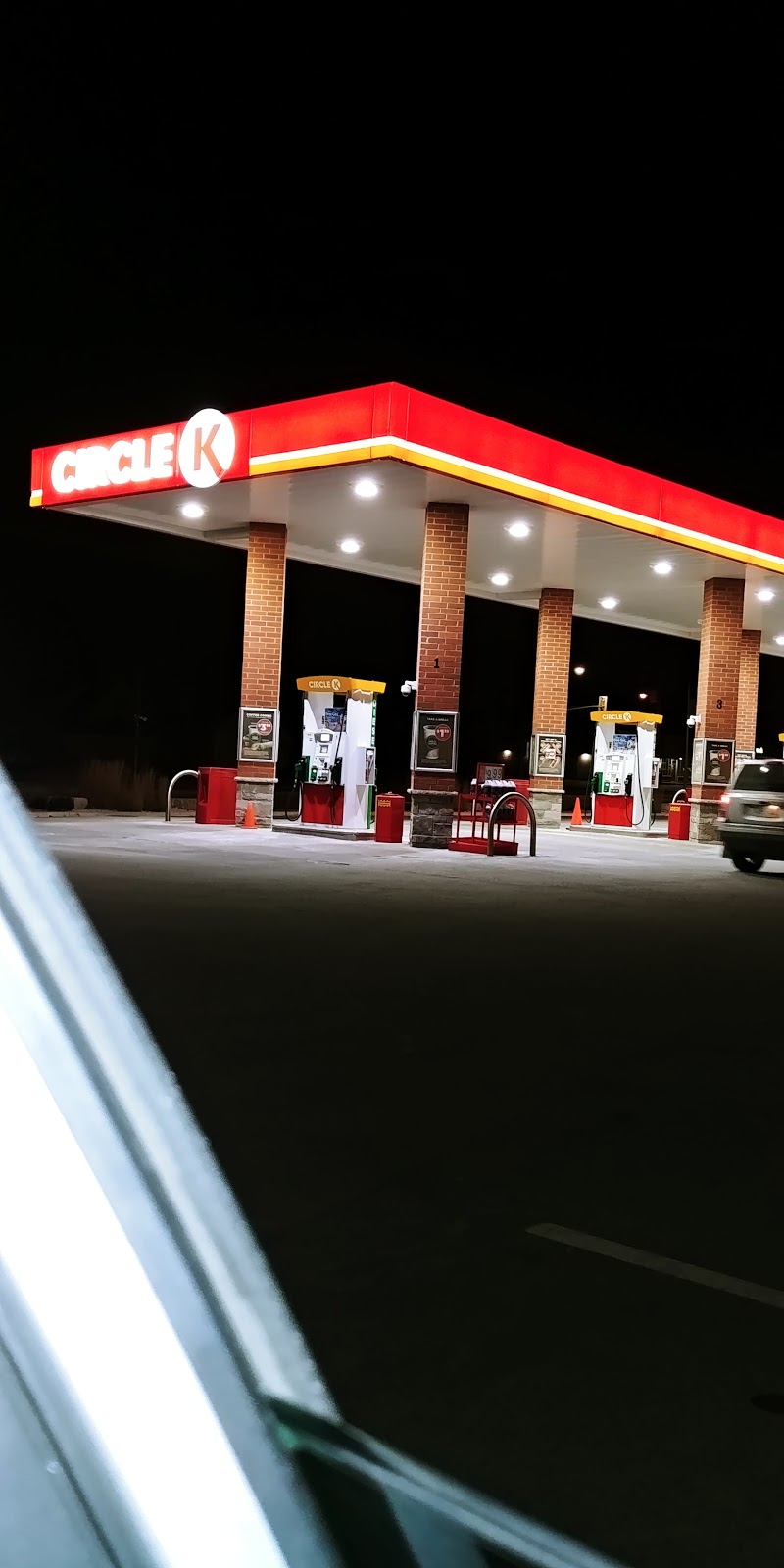 Circle K | 8267 Thorold Stone Road, Niagara Falls, ON L2H0P4, Canada | Phone: (905) 358-6920