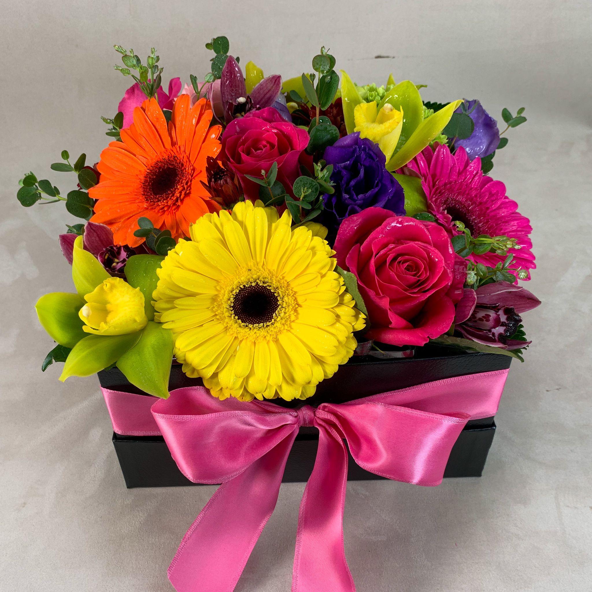Arum Lily Flower Shop Edmonton | 17006 100 Ave NW, Edmonton, AB T5S 2E7, Canada | Phone: (780) 984-4832