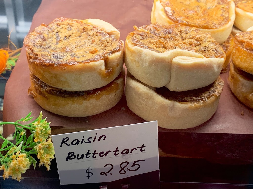 Petit Paris Creperie & Patisserie | 1146 Commissioners Rd E, London, ON N5Z 4W8, Canada | Phone: (519) 433-0647