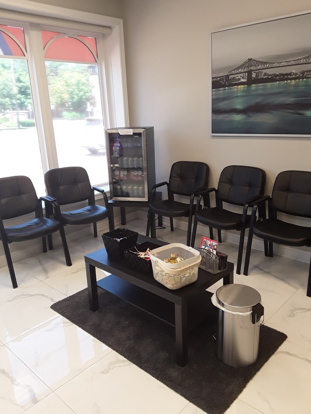 Abes Hairdesign Barbershop | 394 Plains Rd E, Burlington, ON L7T 2C8, Canada | Phone: (905) 632-2237