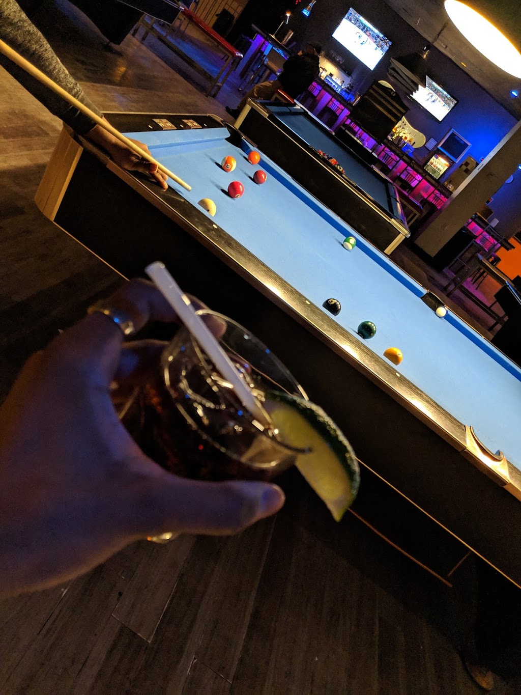 VIP Pool & Bar (Snooker Club) | 301 Ellesmere Rd, Scarborough, ON M1R 4E4, Canada | Phone: (416) 391-1313