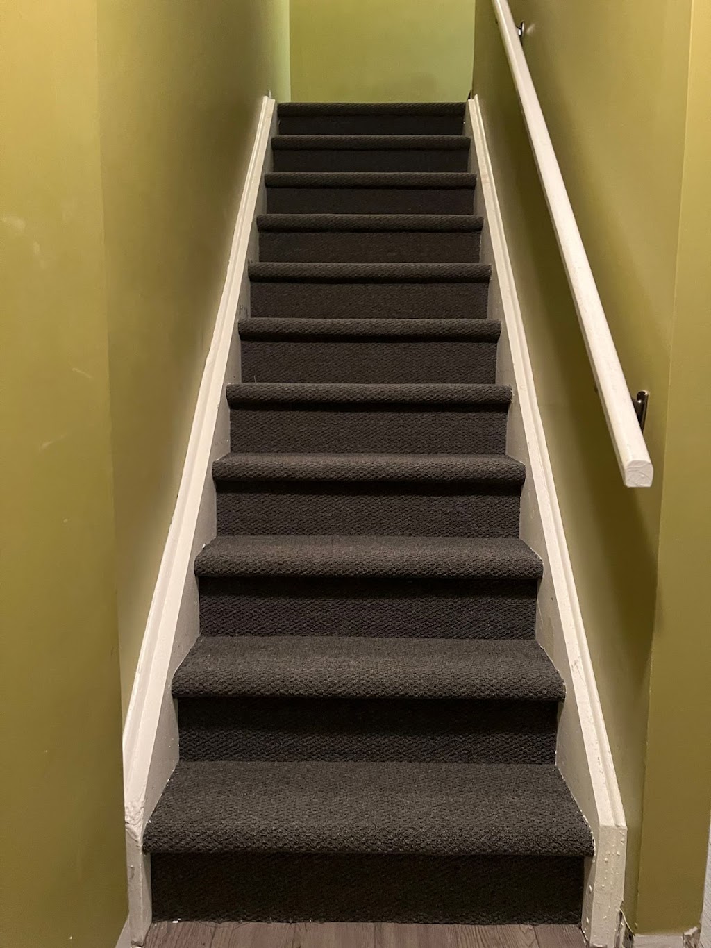Antalya Flooring | 465 Brettonwood Ridge, Ottawa, ON K2T 0H8, Canada | Phone: (613) 884-3466