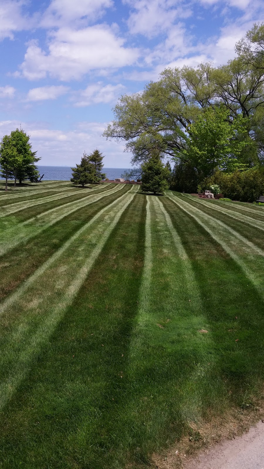 Scenic Endeavors Landscaping | 5445 Vaughan Rd E, Saint Anns, ON L0R 1Y0, Canada | Phone: (905) 658-6824