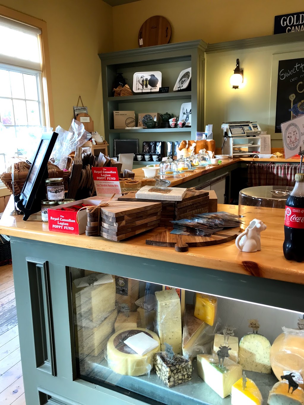 Upper Canada Cheese Company | 4159 Jordan Rd, Jordan Station, ON L0R 1S0, Canada | Phone: (905) 562-9730