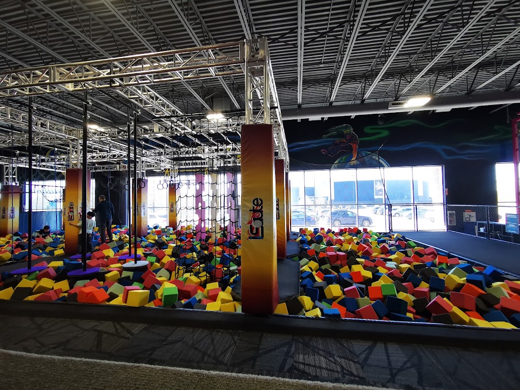 iSaute Montreal (Kirkland) | 3220 Rue Jean-Yves, Kirkland, QC H9J 2R6, Canada | Phone: (514) 842-9992