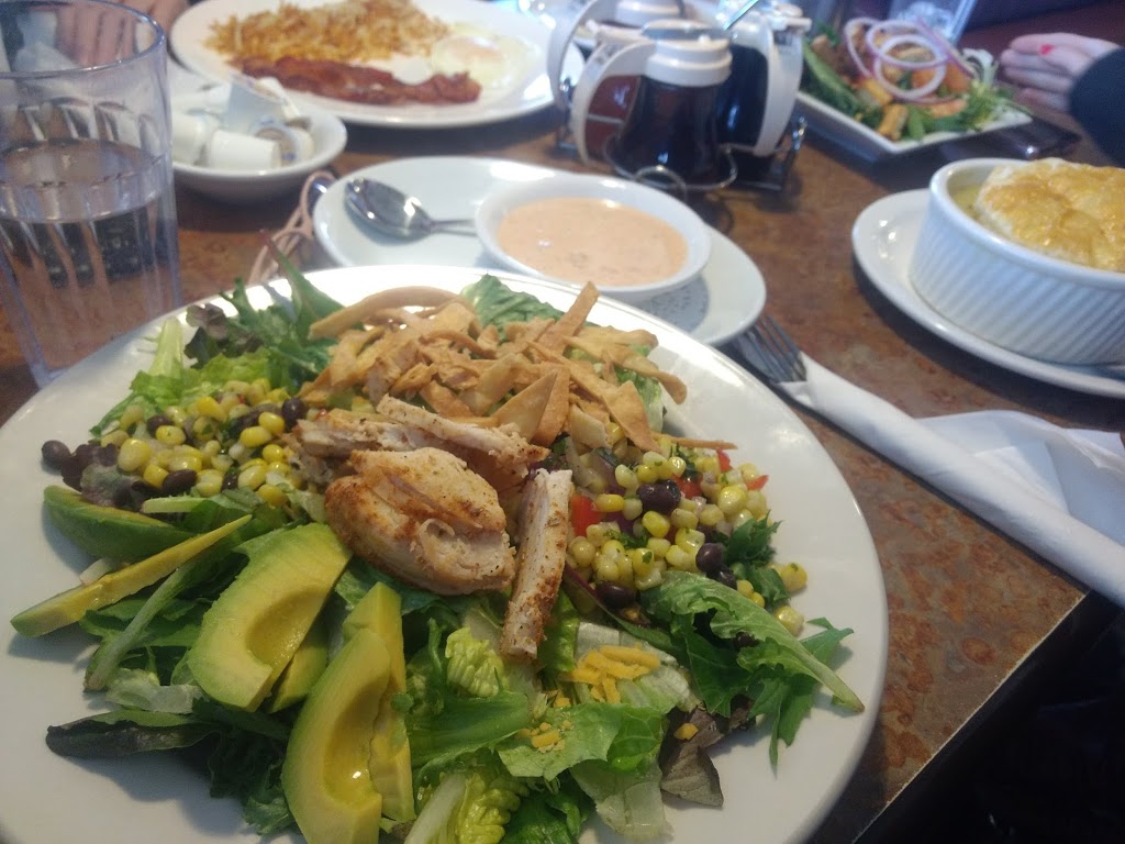 Perkins Restaurant & Bakery | 2142 McPhillips St, Winnipeg, MB R2V 3C8, Canada | Phone: (204) 697-0010