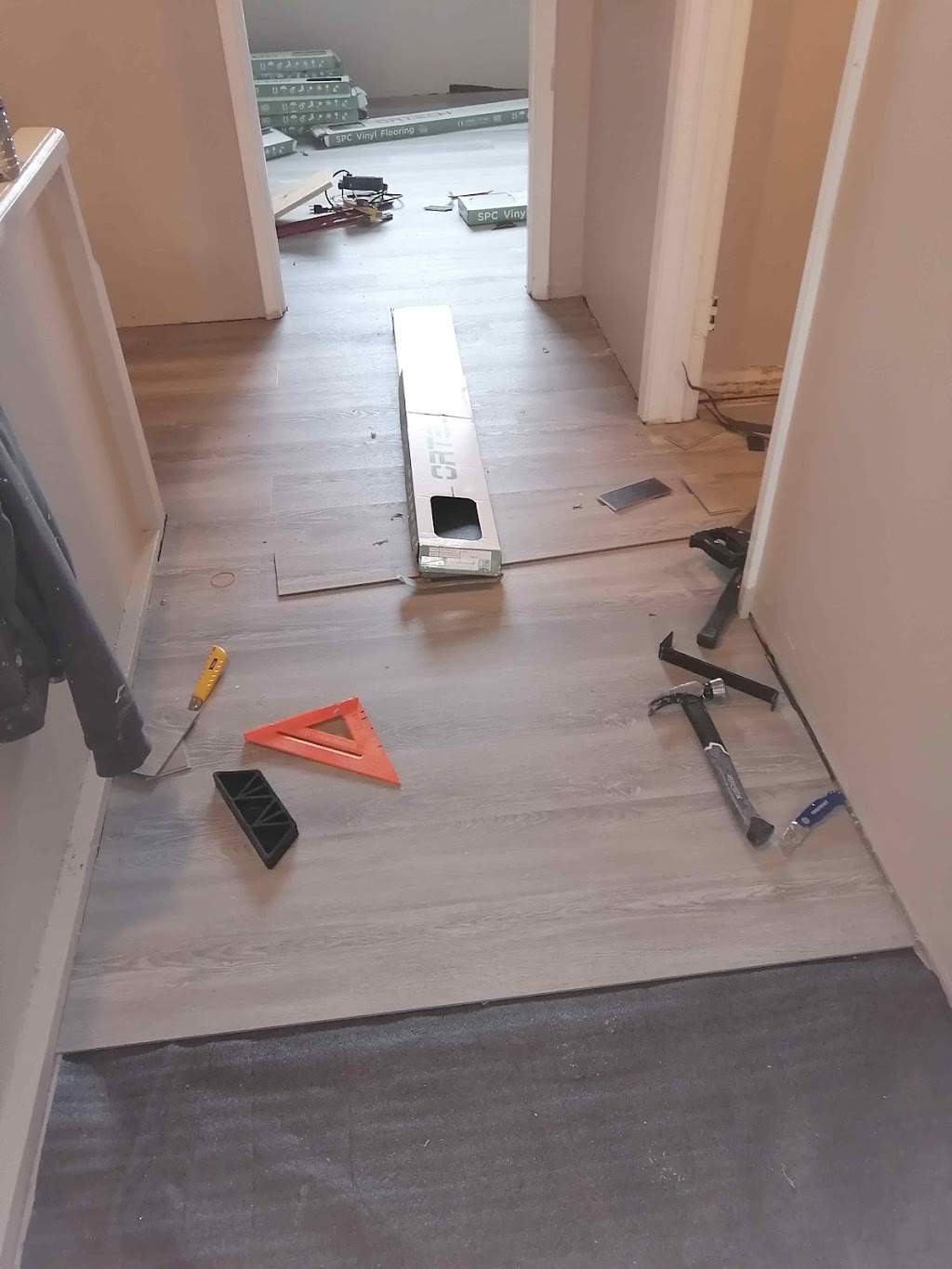 LP Contractor Renovation | 2212 23 Ave N, Lethbridge, AB T1H 4Z5, Canada | Phone: (403) 393-3062