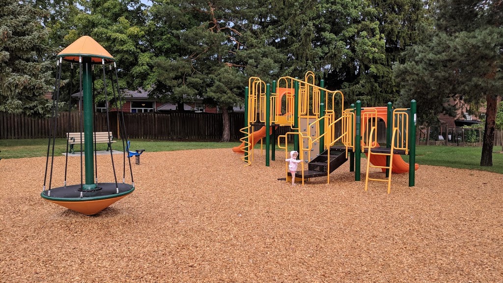 Halbert Park | 24 Rockwood Dr, Scarborough, ON M1M 3N1, Canada | Phone: (416) 396-4125