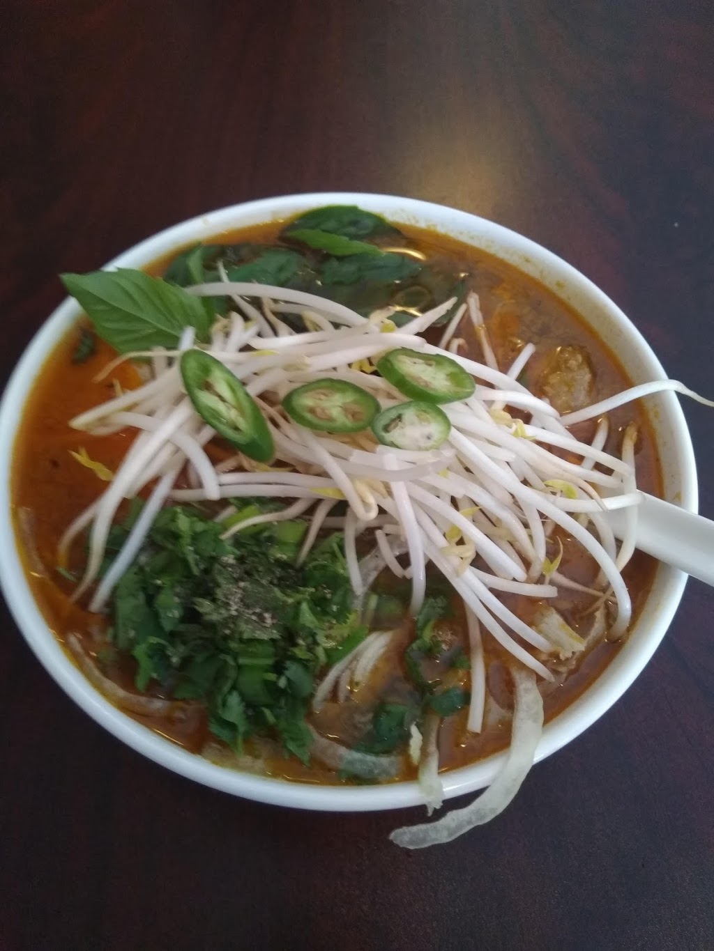 Pho Thi Vietnamese Restaurant | 135 Nicol St, Nanaimo, BC V9R 4T1, Canada | Phone: (250) 591-9763