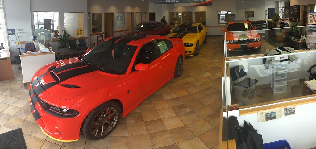 J. J. Stewart Motors Limited Jeep | 2239 8th Line, Norwood, ON K0L 2V0, Canada | Phone: (888) 310-0408