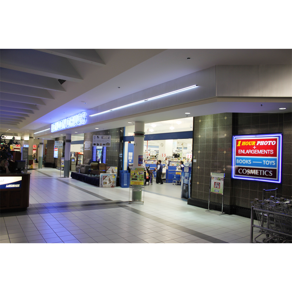 London Drugs | electronics store | 32700 S Fraser Way, Abbotsford, BC V2T 4M5, Canada | 6048520936 OR +1 604-852-0936