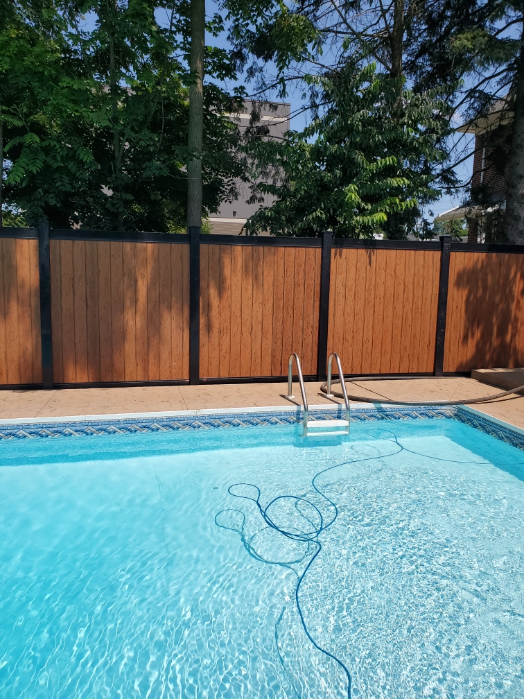 VanDuzen Fence & Post | 5966 Sherkston Rd, Sherkston, ON L0S 1R0, Canada | Phone: (905) 941-0991