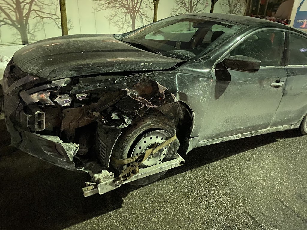 GMP Towing | 4 Scarlett Dr, Brampton, ON L6Y 3S9, Canada | Phone: (647) 675-1300