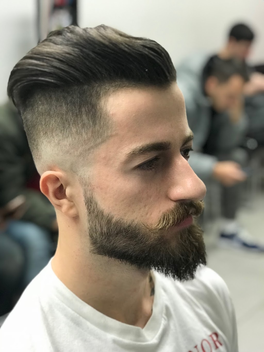 Sam Hairsalon and Barber | 525 Cityview Blvd, Vaughan, ON L4H 0Z4, Canada | Phone: (905) 553-5677