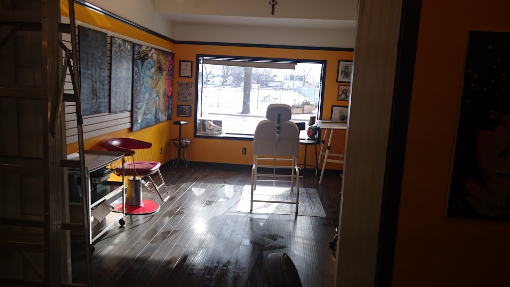 Art Crypt | 681 Talbot St, St Thomas, ON N5P 1E1, Canada | Phone: (519) 207-8287