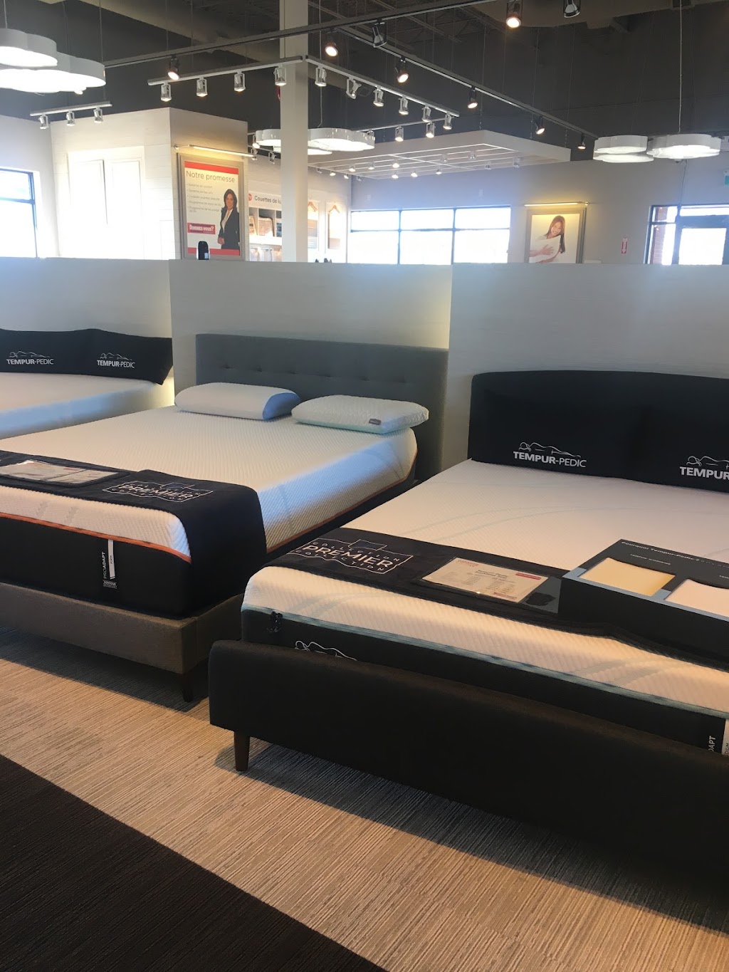 Dormez-vous | 3550 Boulevard Cote Vertu Ouest, Saint-Laurent, QC H4R 1P8, Canada | Phone: (514) 333-1921