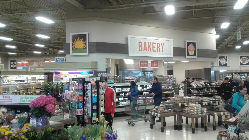 Foodland - Russell | 148 Craig St, Russell, ON K4R 1A1, Canada | Phone: (613) 445-0468