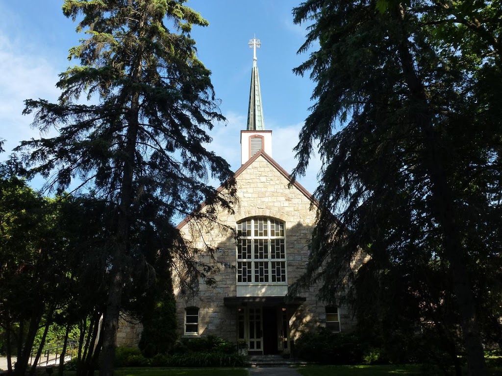 Corpus Christi | 16 Pacific, Senneville, QC H9X 1A3, Canada | Phone: (514) 457-3896