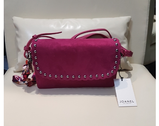 Au Féminin...lhomme en plus | 3000 Des, Boulevard des Laurentides Local 4, Laval, QC H7K 3G5, Canada | Phone: (450) 667-0585