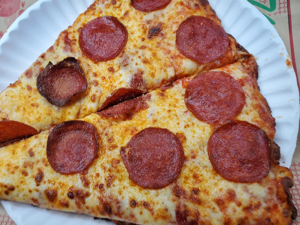 City South Pizza, Pickering | 2460 Brock Rd C17, Pickering, ON L1V 2P8, Canada | Phone: (289) 660-4444
