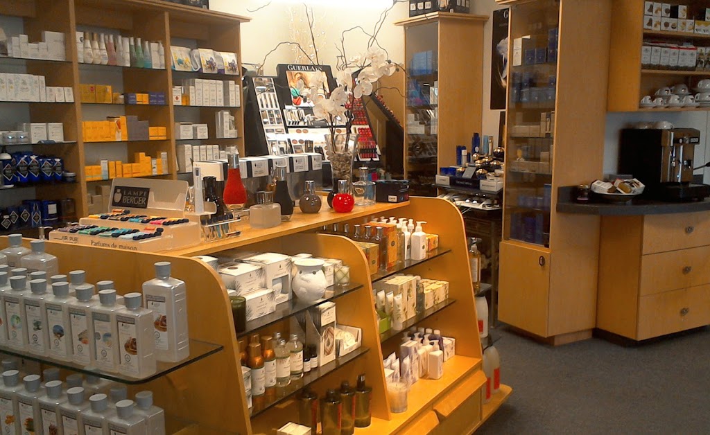 LO de lAube Parfumerie | Promenade King (mail Intérieur, 2235 Rue King Ouest, Sherbrooke, QC J1J 2G2, Canada | Phone: (819) 564-0814
