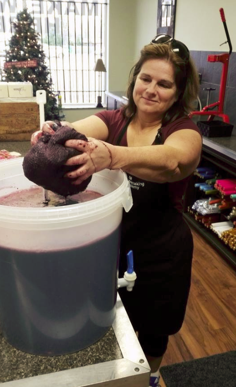 Unwined Windsor Craft Winery | 3750 Walker Rd, Windsor, ON N8W 3S8, Canada | Phone: (519) 972-9463