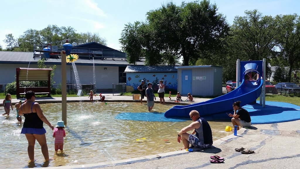 Riverview Community Centre & Rink | 90 Ashland Ave, Winnipeg, MB R3L 1K6, Canada | Phone: (204) 452-9944