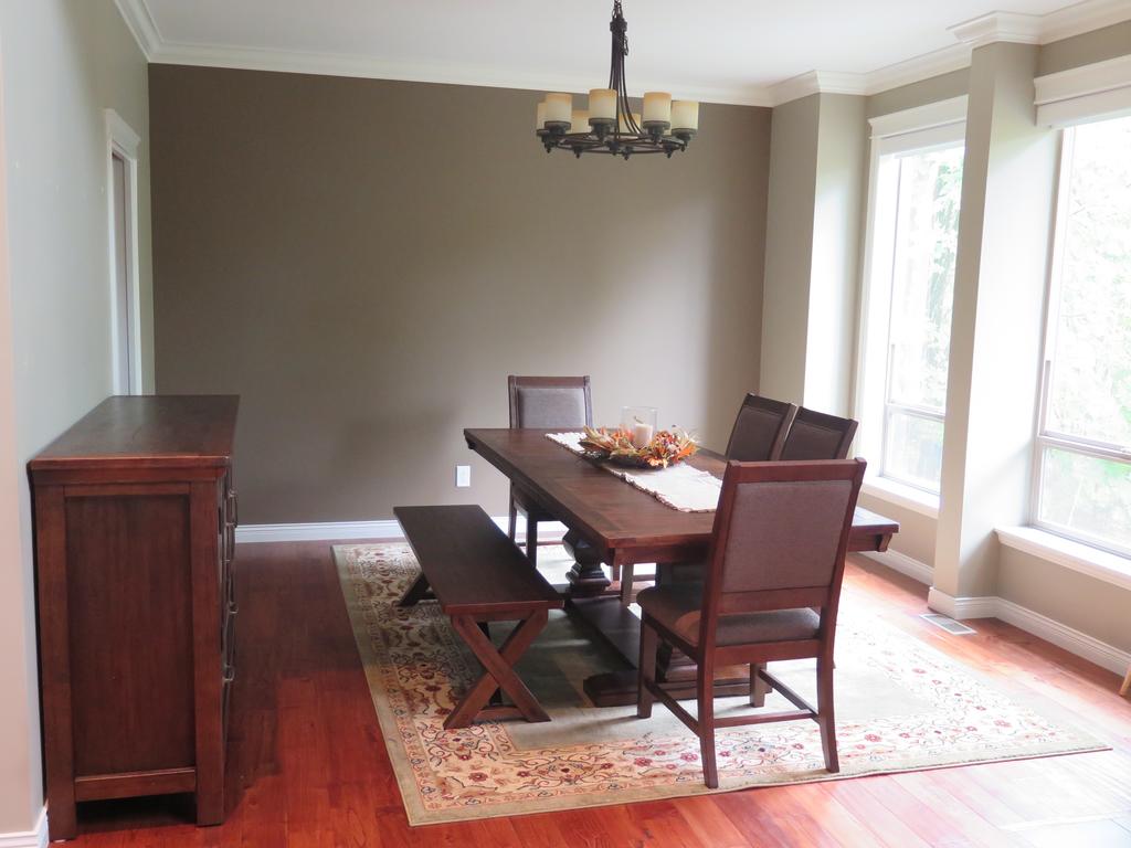 Mt. Woodside Bed & Breakfast | 2215 Lougheed Hwy, Agassiz, BC V0M 1A1, Canada | Phone: (604) 796-0292