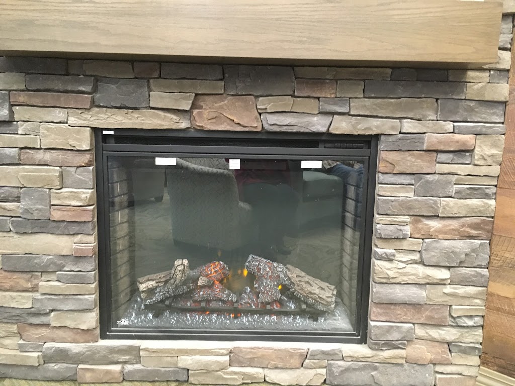 Diamond Willow Lodge | 162 South, N Centre St Box 580, Magrath, AB T0K 1J0, Canada | Phone: (403) 758-6866 ext. 1