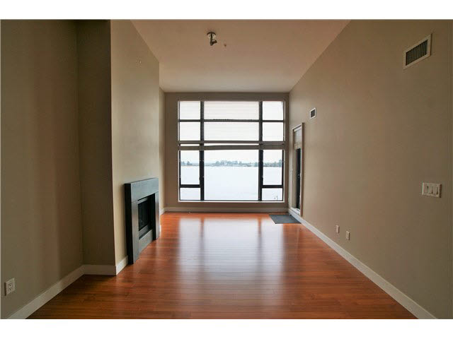 Waterstone Pier | 14100 Riverport, Richmond, BC V6W 1M3, Canada | Phone: (604) 295-4091