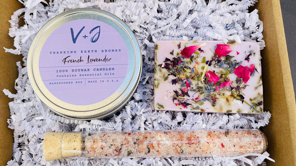 Thanking Earth Aromas | 15 Mugford Cres, Brampton, ON L6Y 6A7, Canada | Phone: (306) 581-3609