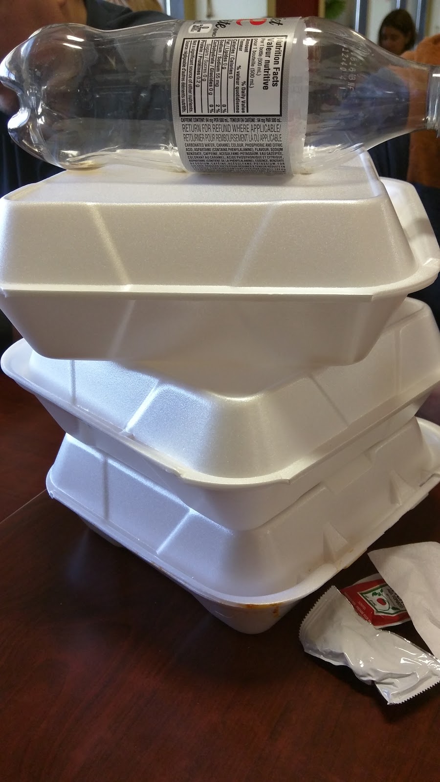 Mainstreet Cafe | 333 North River Road, Vanier, ON K1L 8B9 N River Rd, Vanier, ON K1L 8B9, Canada | Phone: (613) 746-5413