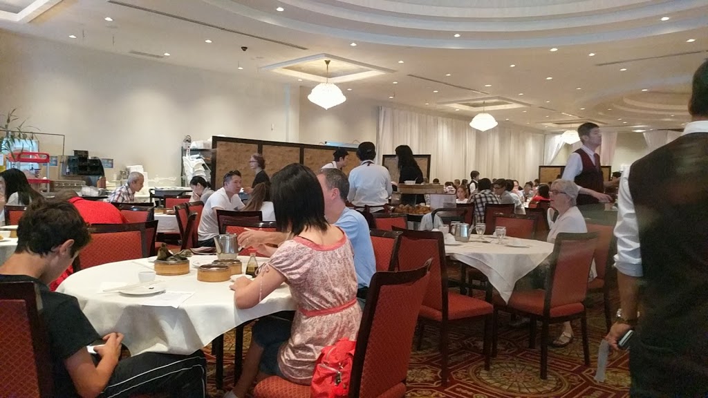 Restaurant La Maison Kam Fung | 7209 Boulevard Taschereau, Brossard, QC J4Y 1A1, Canada | Phone: (450) 462-7888