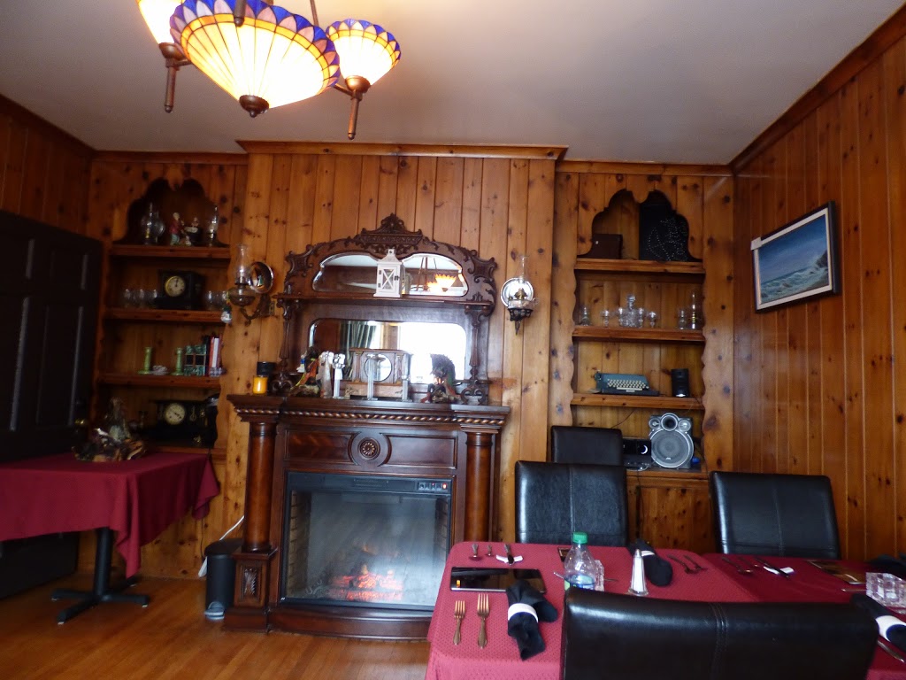 Baccalieu Trail Fine Dining Restaurant Bed and Breakfast | 170 Water St, Carbonear, NL A1Y 1B5, Canada | Phone: (709) 596-1594
