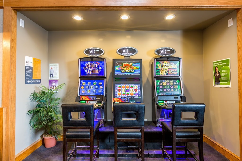 Sandstone Motel | 212 8 Ave NW, Milk River, AB T0K 1M0, Canada | Phone: (403) 647-2211