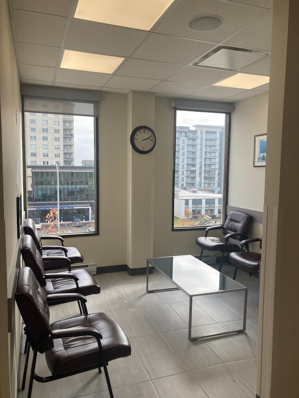 Clinique de réadaptation de lAvenir | 1435 Boulevard Saint-Martin O SUITE 500, Laval, QC H7S 2C6, Canada | Phone: (450) 973-1810